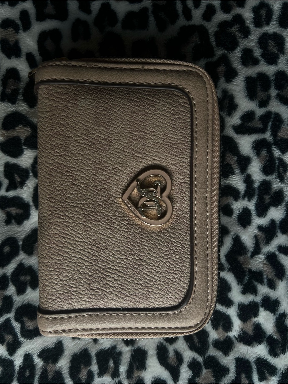 Metallic Taupe Heart Zip Wallet - Unbranded